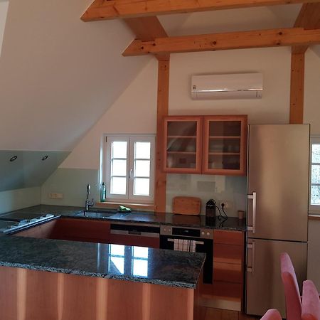 Chalet-Suedsteiermark - Traumhafte Aussicht, Infinity Pool, Privatsphaere, Klima Und De-Luxe Ausstattung Schwanberg Exterior photo